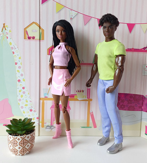 [Emmie] Mes barbie de toutes sortes - Page 4 6r9i