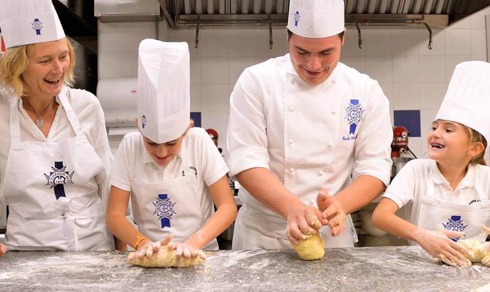 Cours de cuisine Cordon Bleu pour les enfants de 8 à 12 ans à Paris