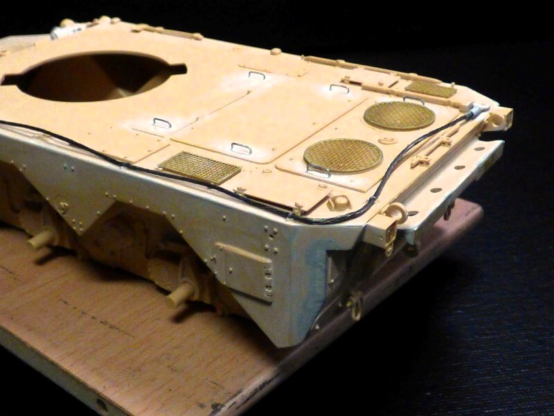 AMX 10 RCR - 1/35 - TIGER MODEL 0acu