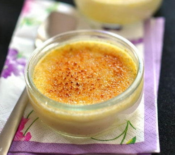 Crème brûlée à la violette 1gdf