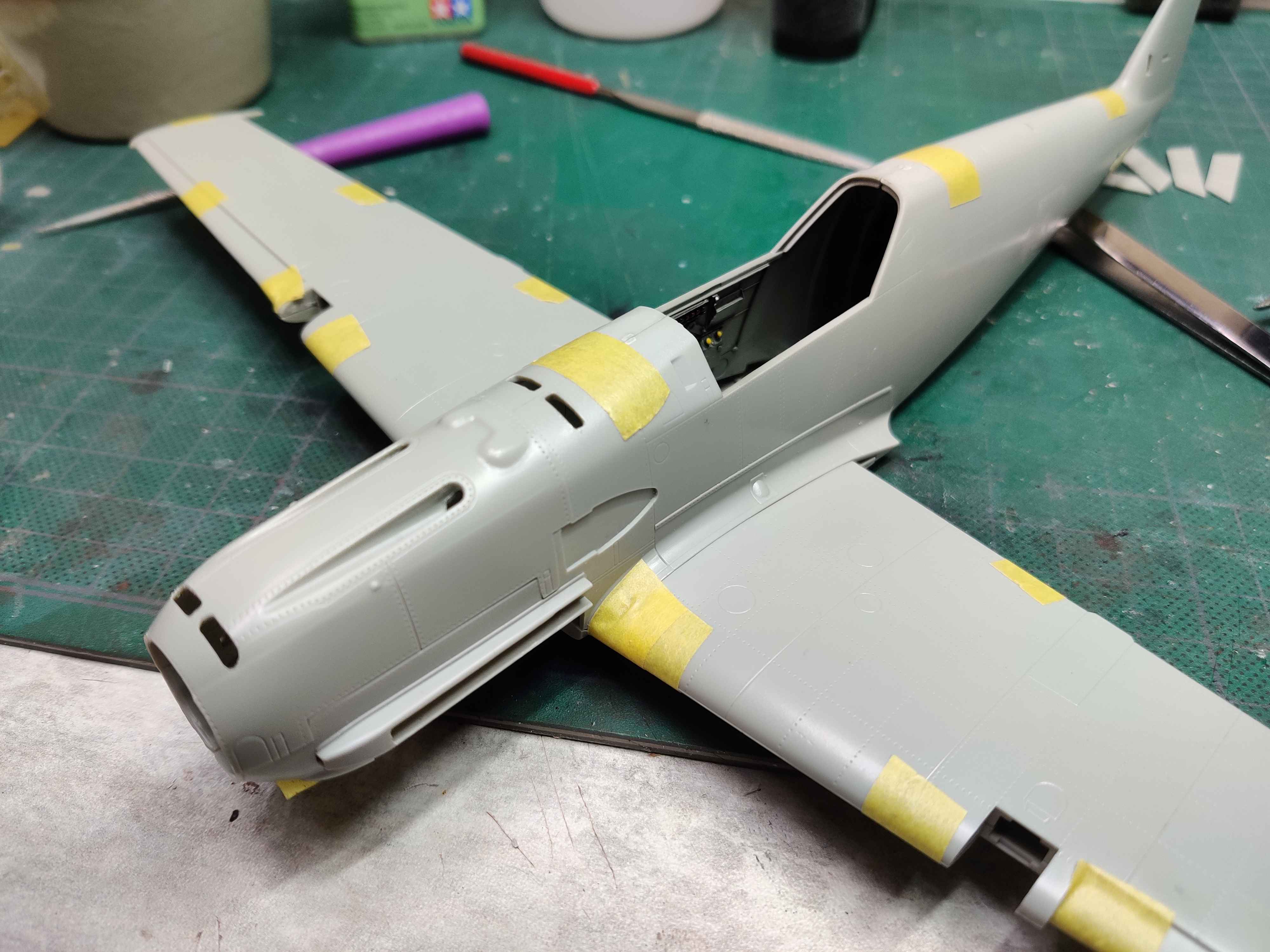 [TRUMPETER] 1/32 - Messerschmitt Bf 109 E-4   -  Stab II./JG54  (bf109) - Page 2 62ws