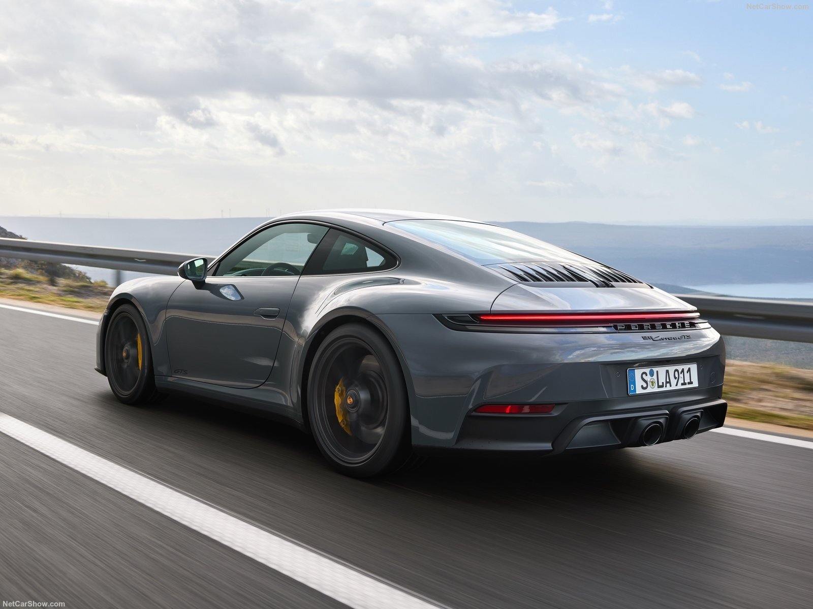 2023 - [Porsche] 911 restylée [992.2] - Page 2 93sv