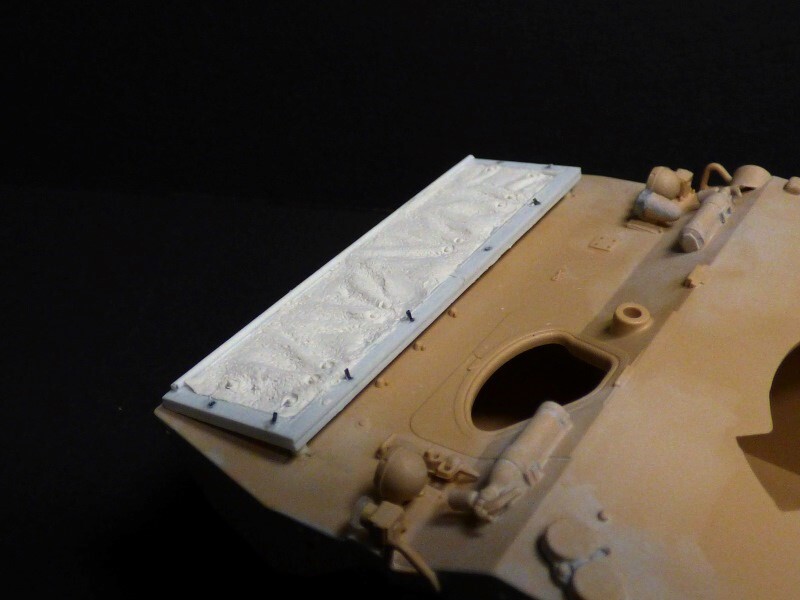 AMX 10 RCR - 1/35 - TIGER MODEL - Page 2 Hqnk