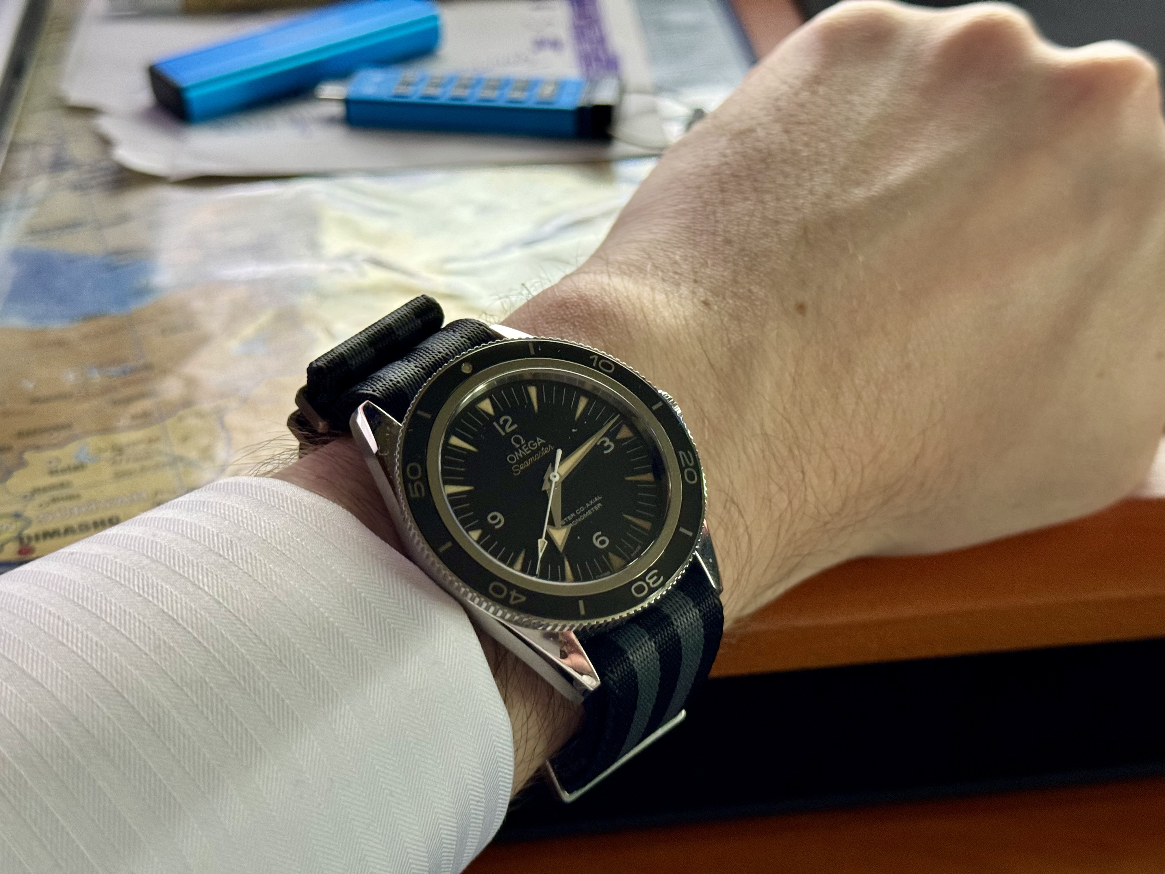 Feu de Seamaster 300 - tome 13 - Page 38 S7hl
