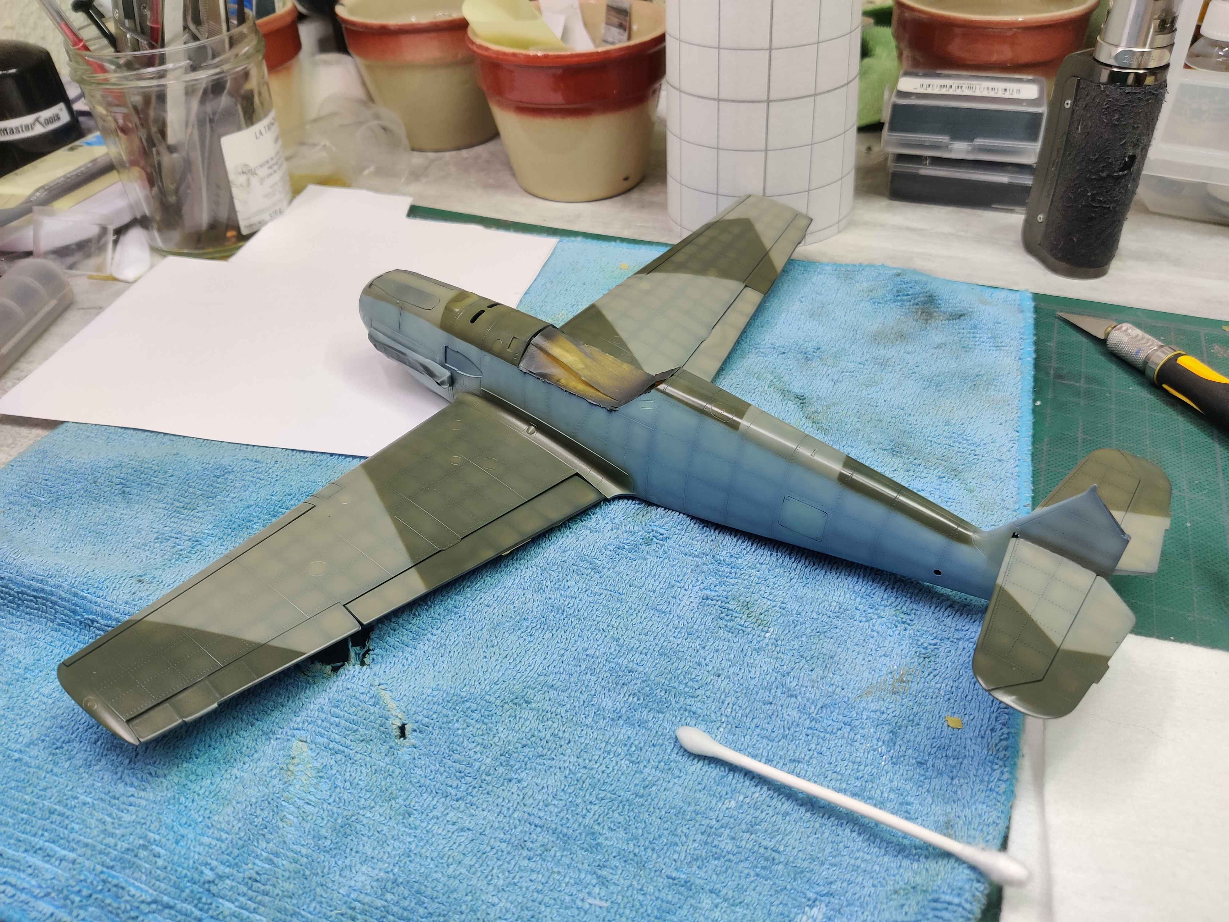 [TRUMPETER] 1/32 - Messerschmitt Bf 109 E-4   -  Stab II./JG54  (bf109) - Page 3 1k8d