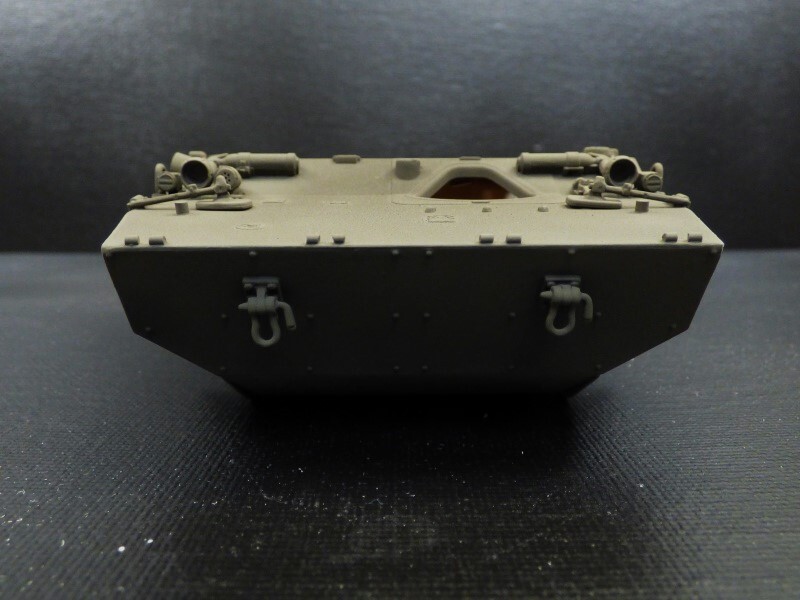 AMX 10 RCR - 1/35 - TIGER MODEL - Page 3 4t6j