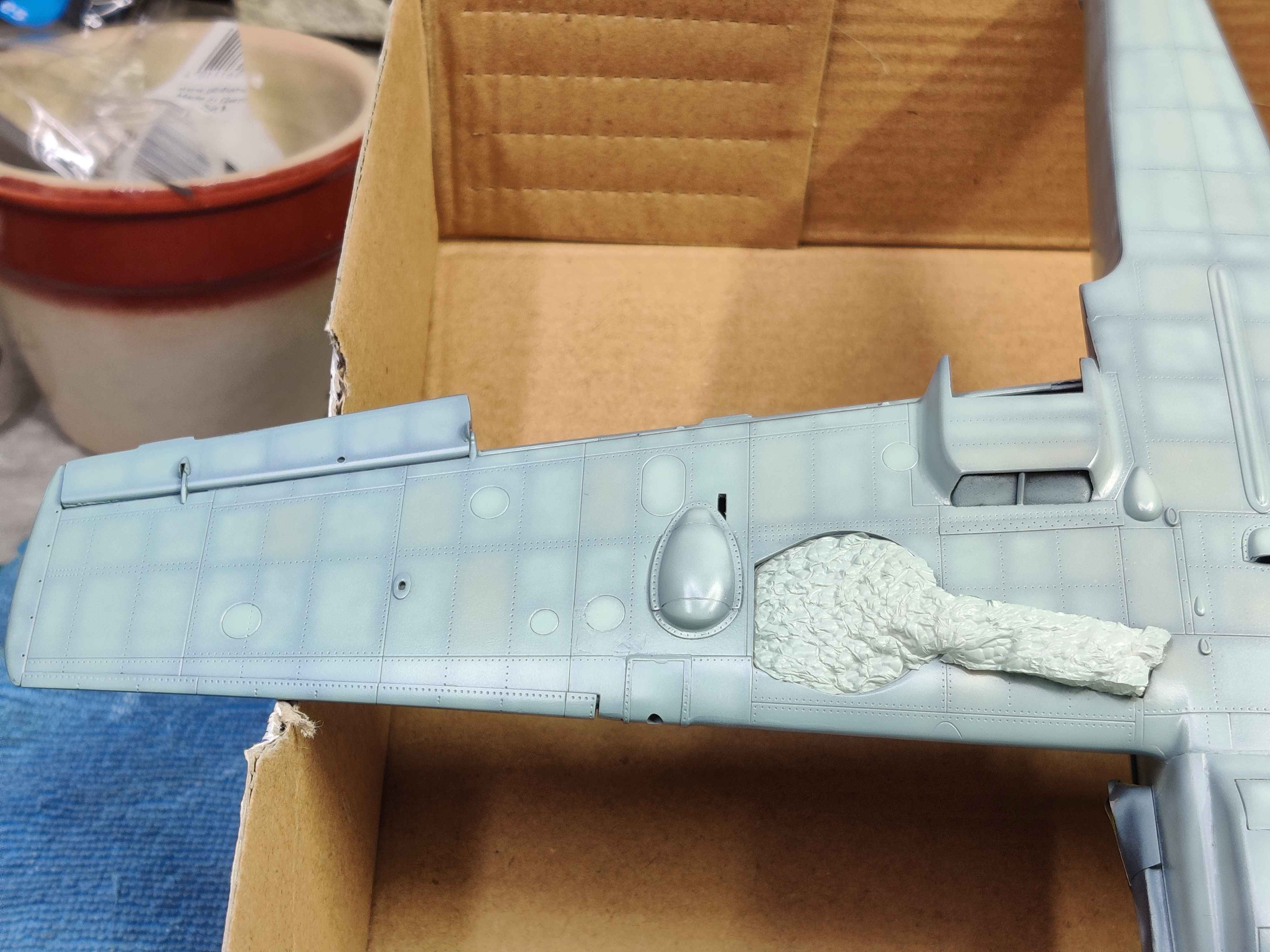 [TRUMPETER] 1/32 - Messerschmitt Bf 109 E-4   -  Stab II./JG54  (bf109) - Page 3 Fgar