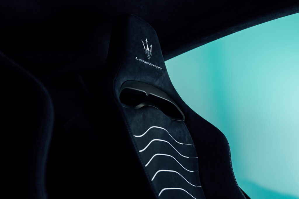 2020 - [Maserati] MC20 - Page 8 Fhwn