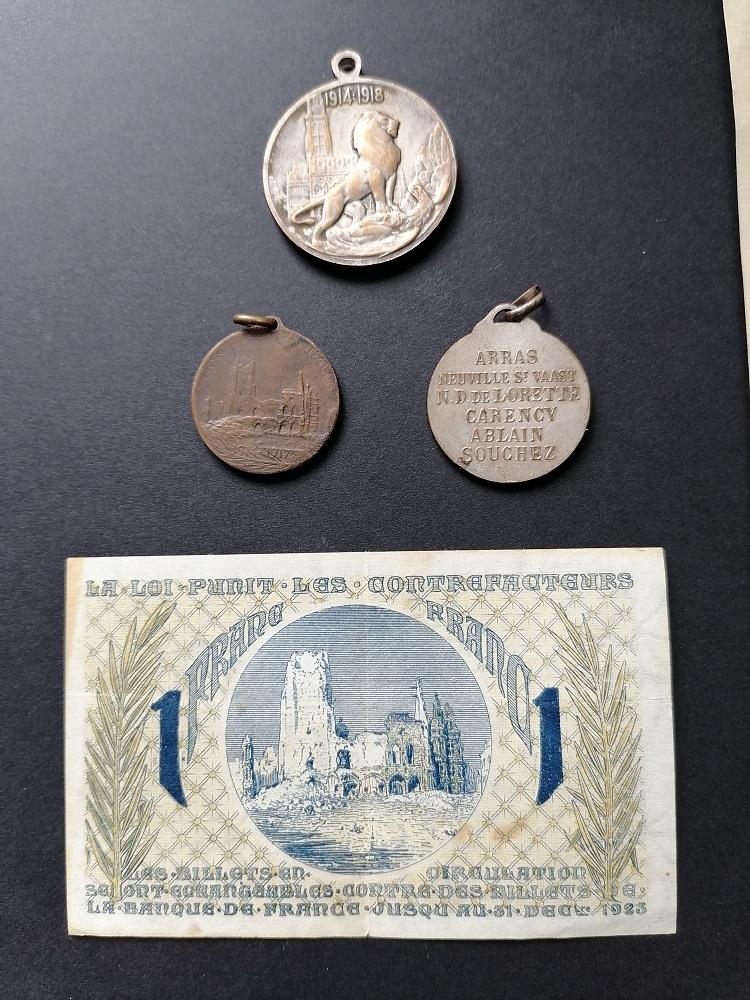 lot combat artois 14/18 (médailles diplomes et autres sur secteur arras et lorette) Idky