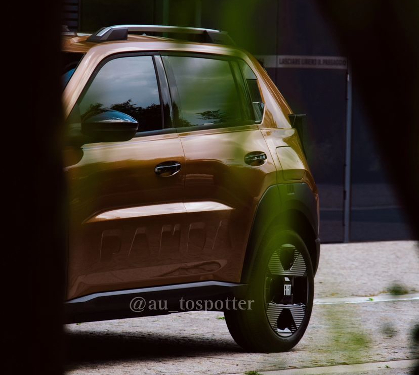 2024 - [Fiat] Grande Panda - Page 17 P30t