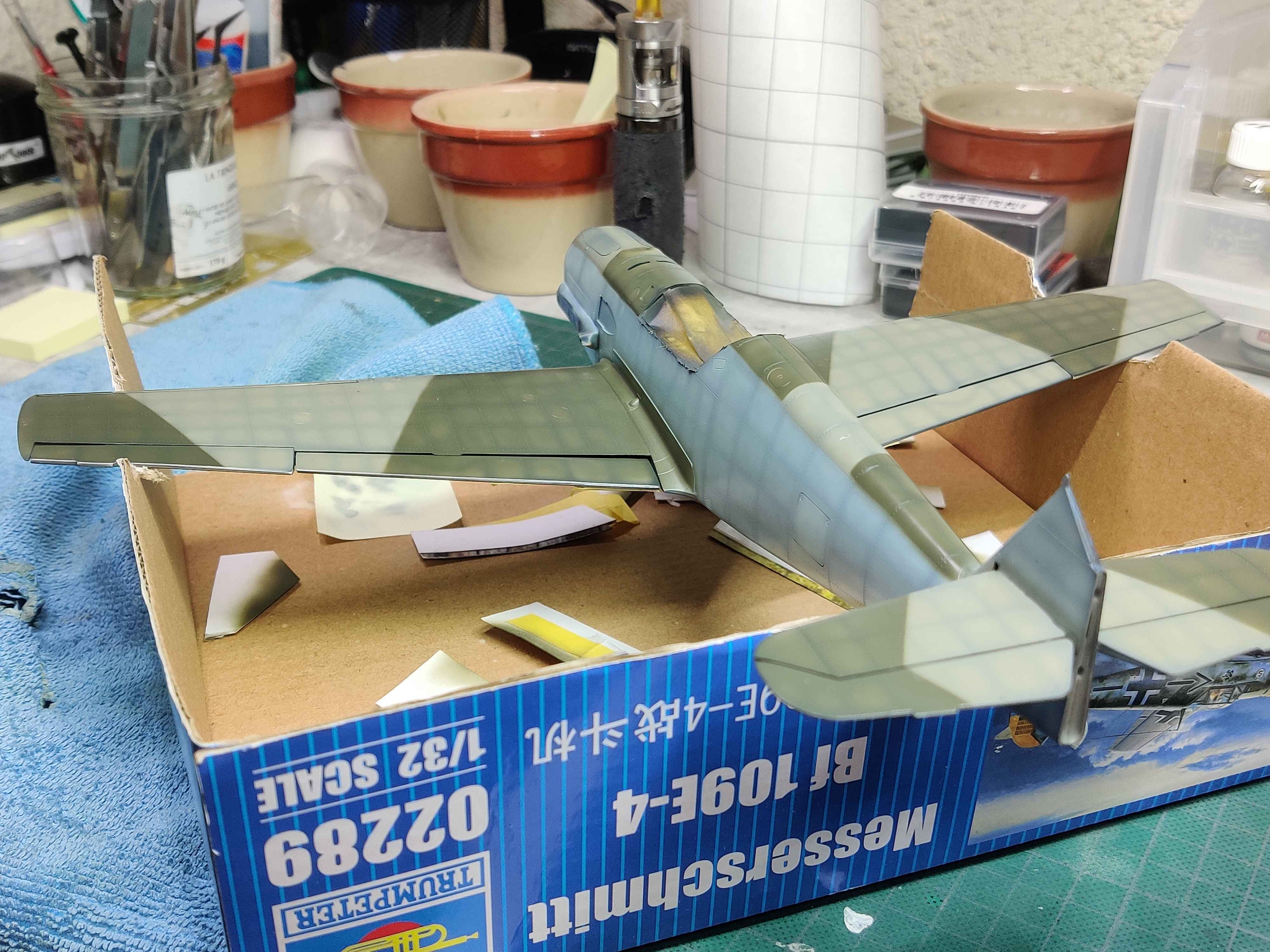 [TRUMPETER] 1/32 - Messerschmitt Bf 109 E-4   -  Stab II./JG54  (bf109) - Page 3 Tqbf