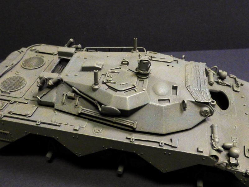 AMX 10 RCR - 1/35 - TIGER MODEL - Page 4 7nny