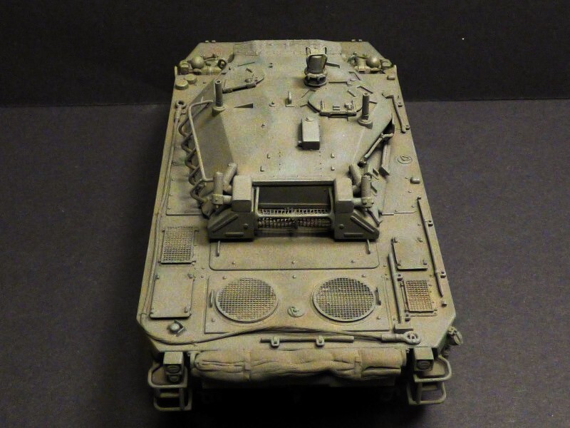 AMX 10 RCR - 1/35 - TIGER MODEL - Page 4 Qnzg