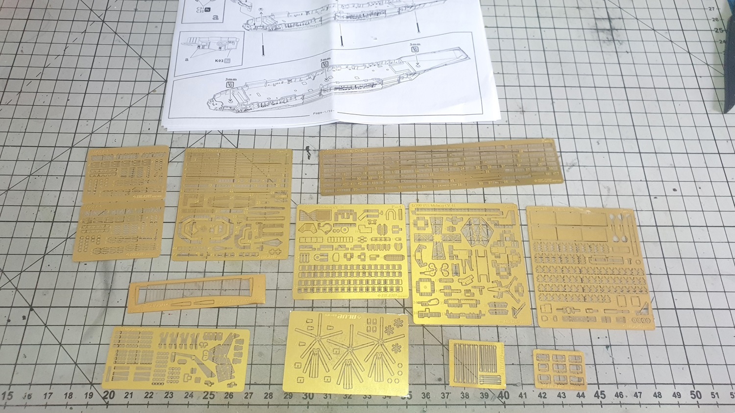 Porte-avions USS Midway CV-41 - Guerre du Golfe 1991 [Orange Hobby 1/700°] de Super-crouz M7p8