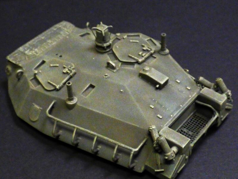 AMX 10 RCR - 1/35 - TIGER MODEL - Page 4 U4kp