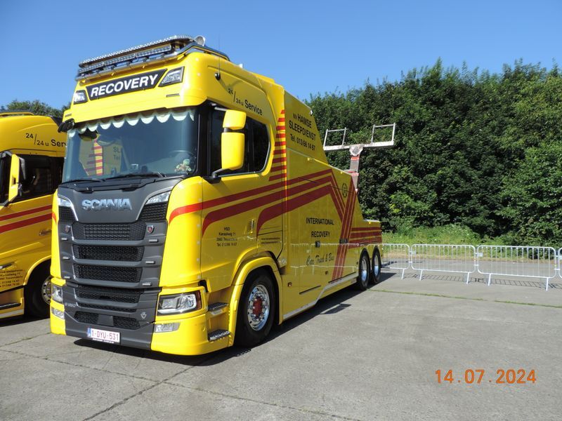 TRUCKSHOW BRUSTEM(B) 35vh