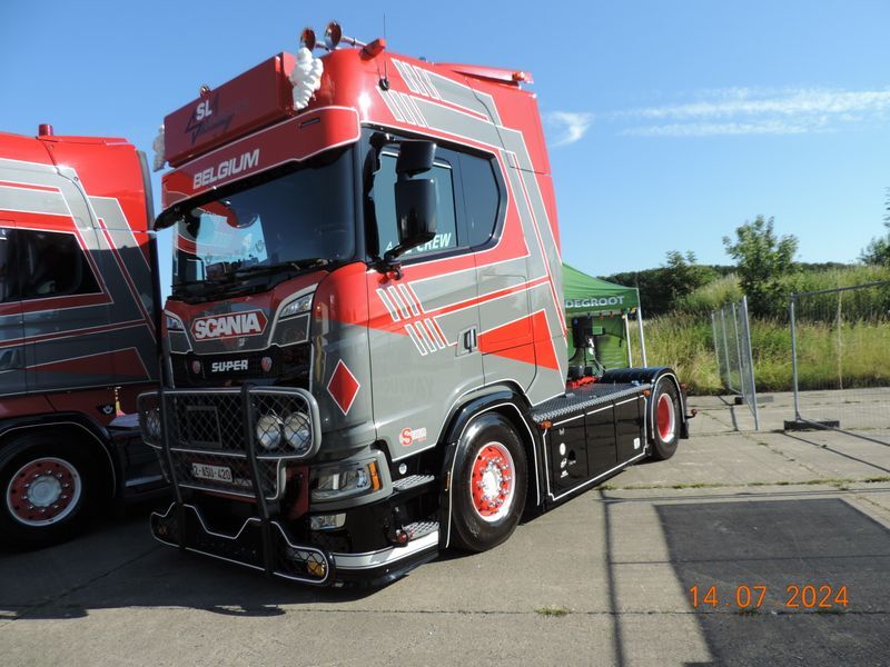 TRUCKSHOW BRUSTEM(B) 3b8q