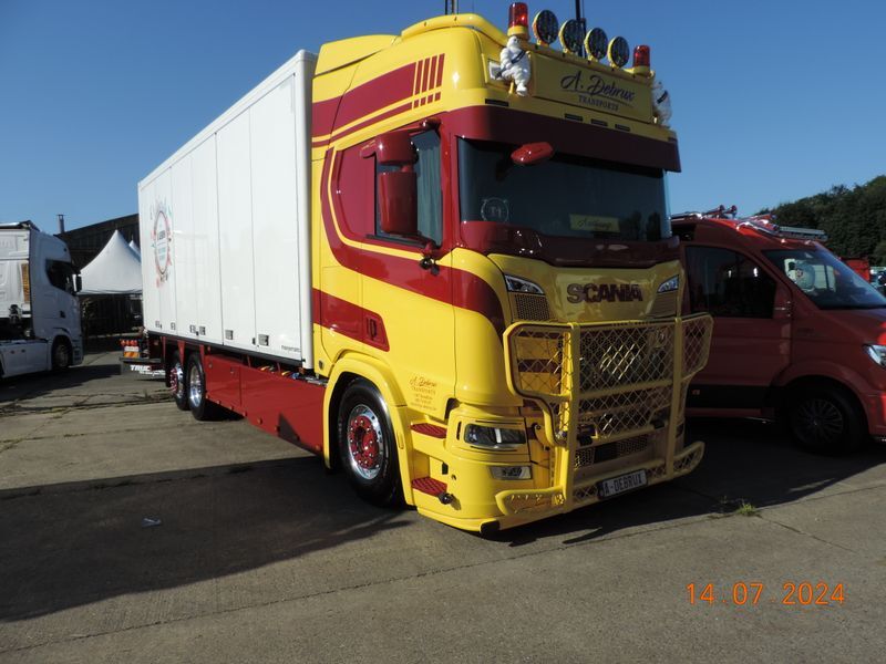 TRUCKSHOW BRUSTEM(B) H04f