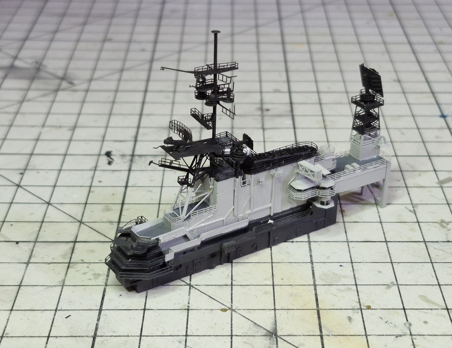 Porte-avions USS Midway CV-41 - Guerre du Golfe 1991 [Orange Hobby 1/700°] de Super-crouz 0n0j