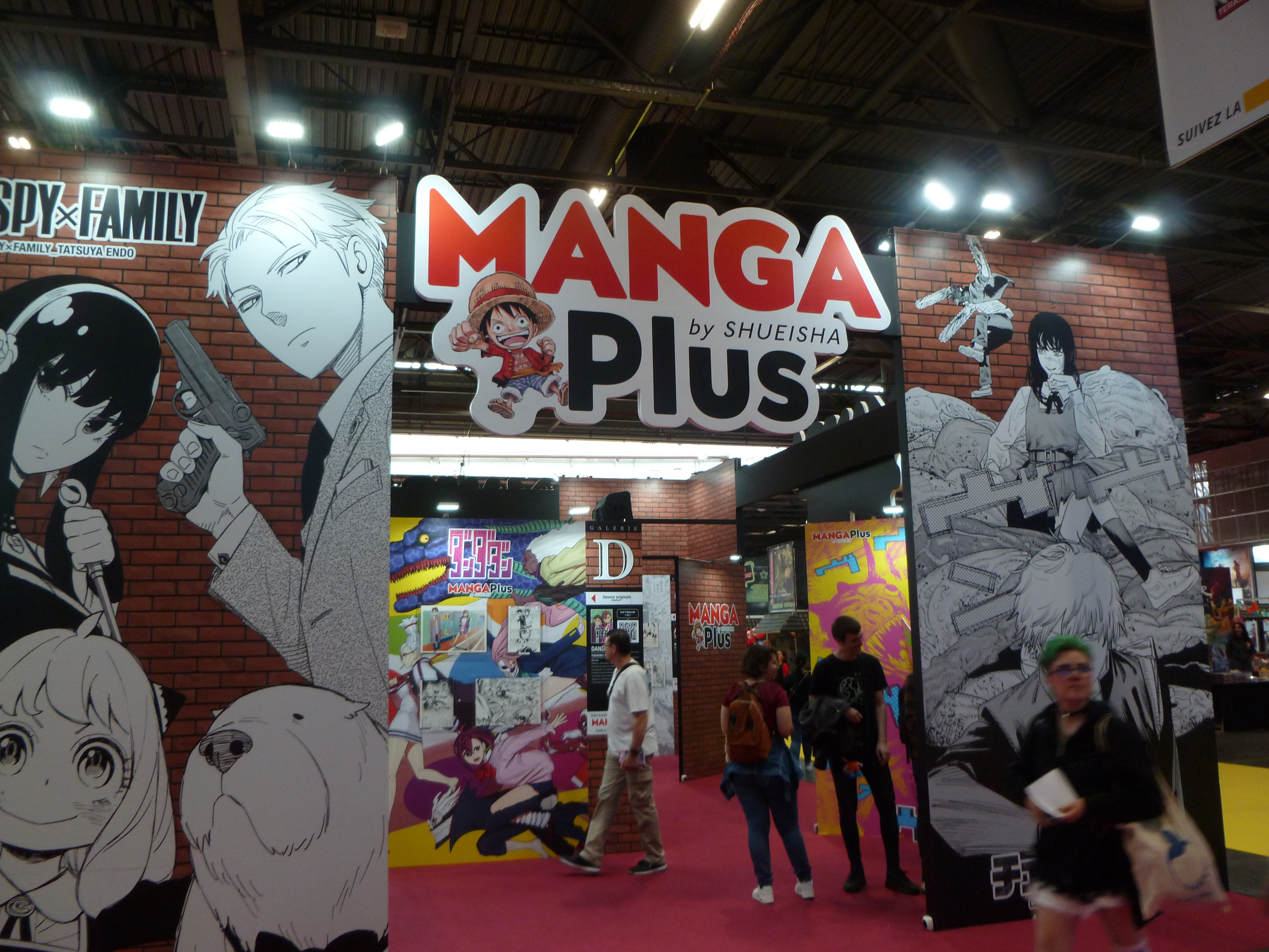 Stand Manga Plus à Japan Expo 2024 Stand Manga Plus à Japan Expo 2024