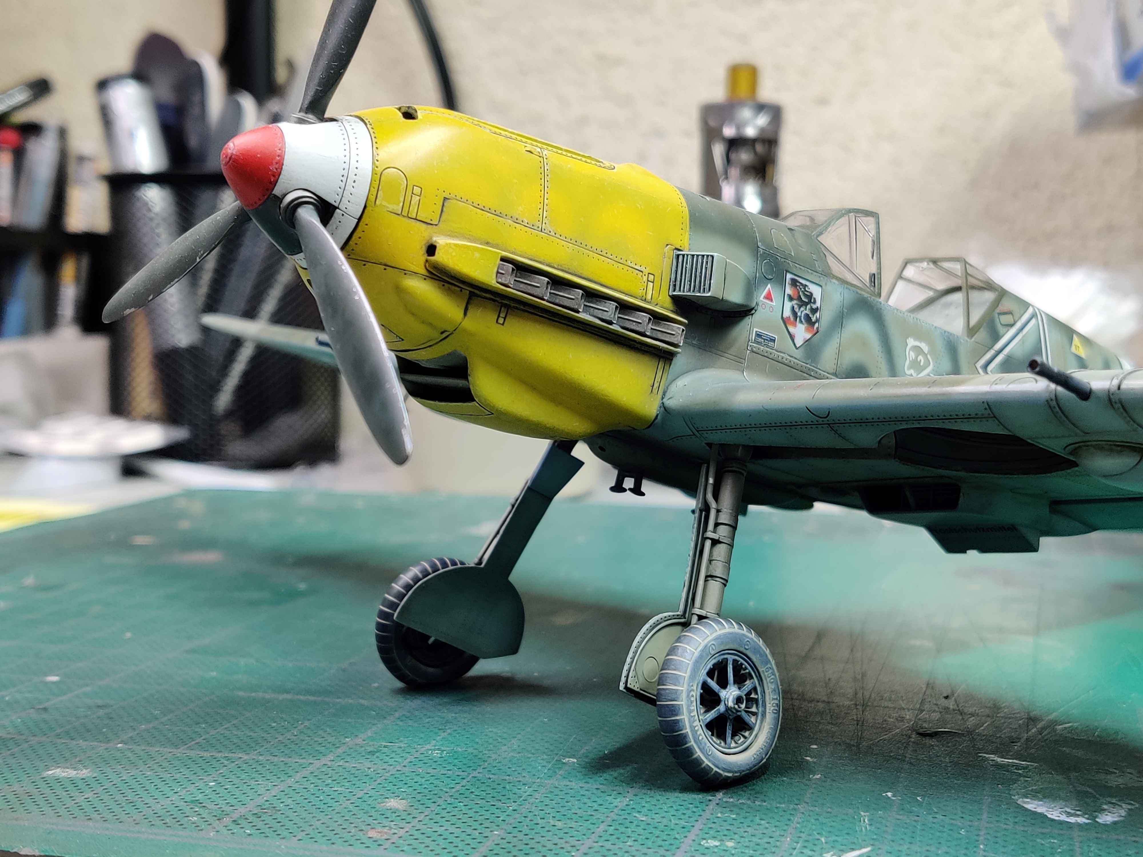 [TRUMPETER] 1/32 - Messerschmitt Bf 109 E-4   -  Stab II./JG54  (bf109) - Page 7 0m1b