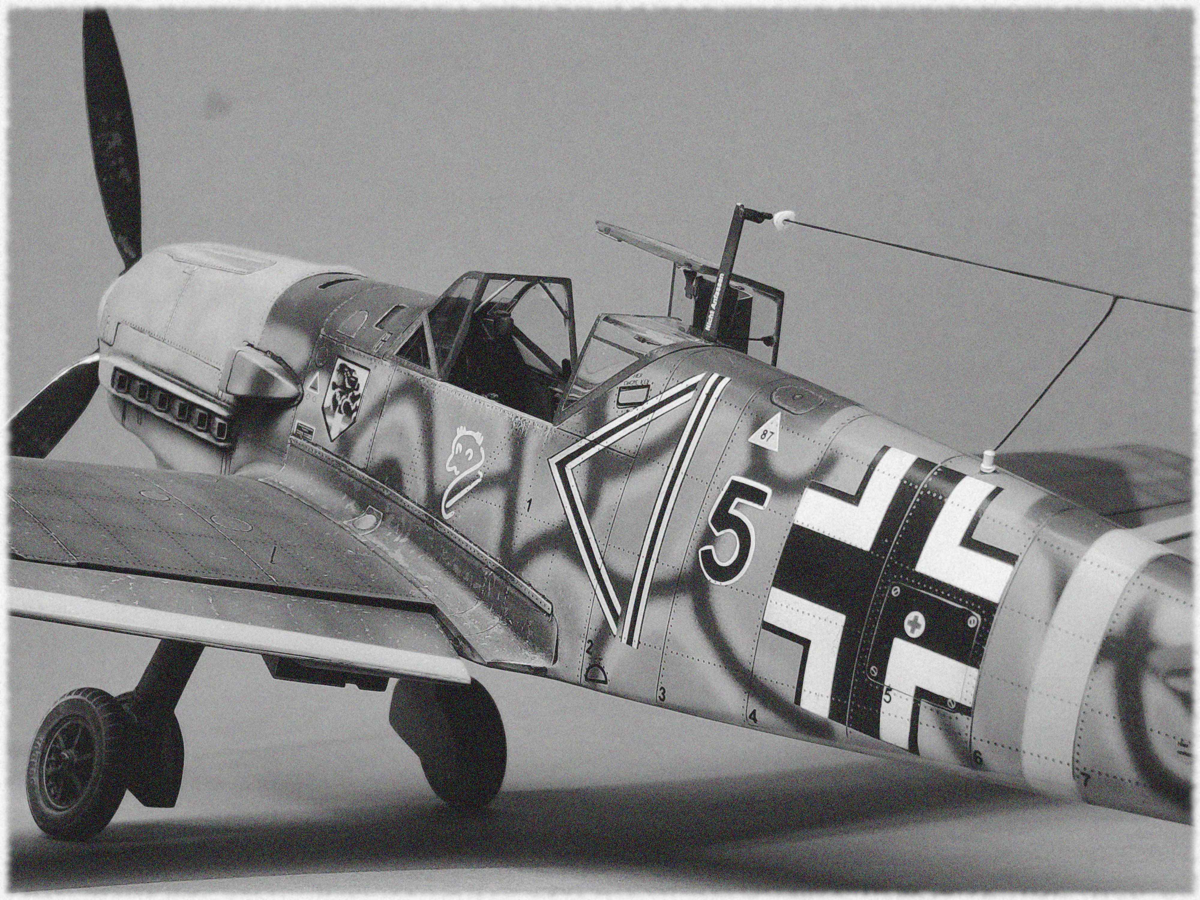 [TRUMPETER] 1/32 - Messerschmitt Bf 109 E-4 - Stab II./JG54 (bf109) 1ekk