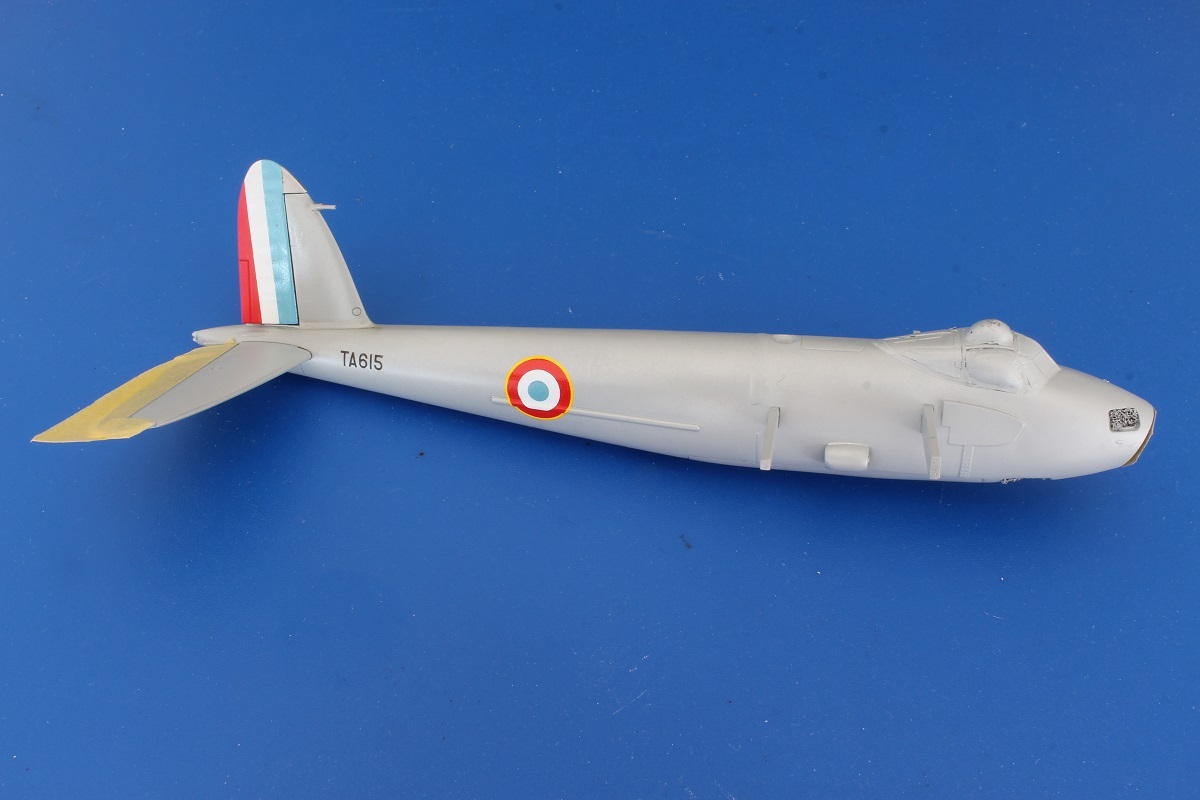 [Airfix] 1/72 - De Havilland Mosquito PR.XVI - L'avion d'Yves Ezanno. Cette fois, il est FINI ! - Page 5 9zfe