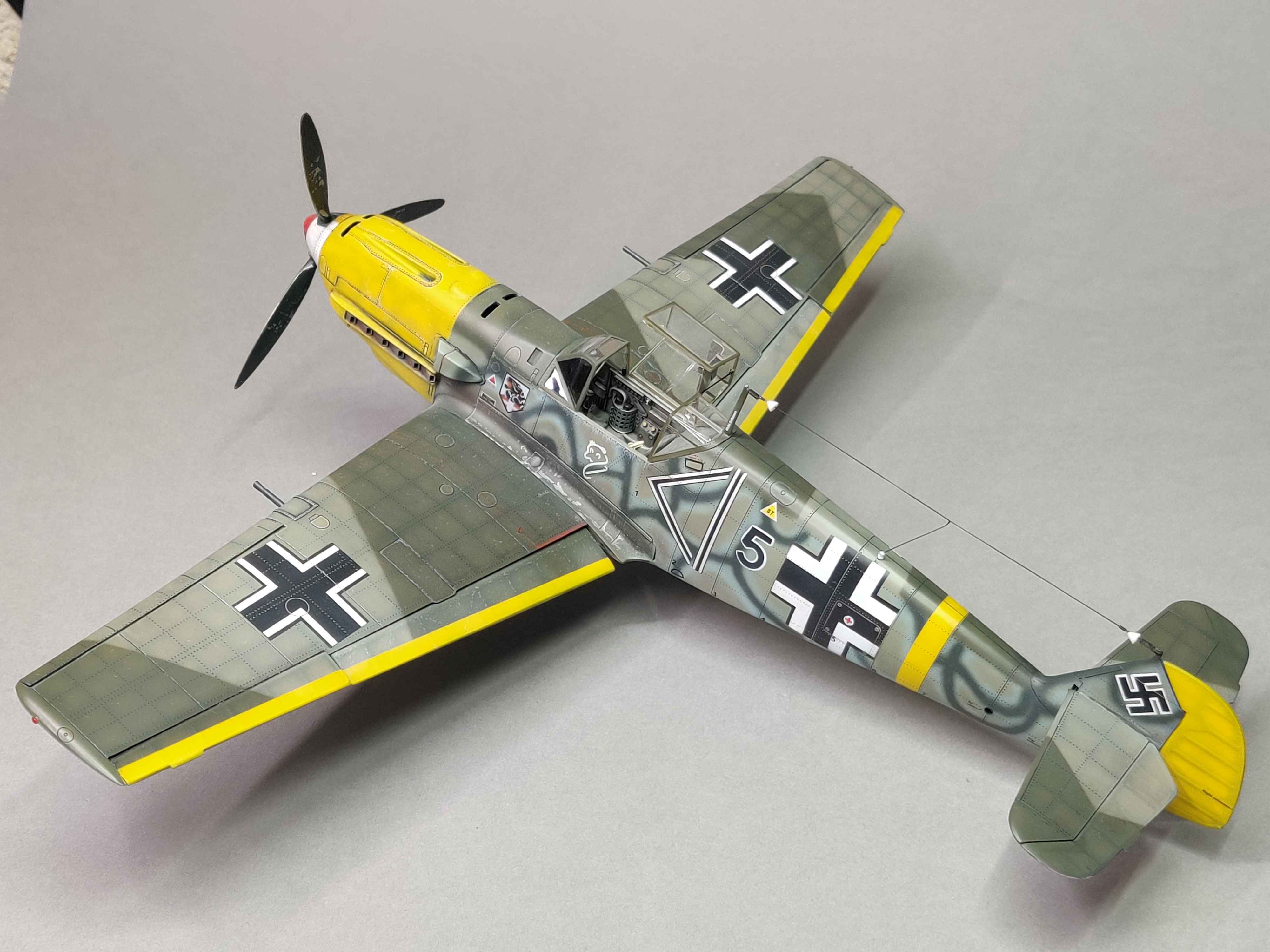 [TRUMPETER] 1/32 - Messerschmitt Bf 109 E-4 - Stab II./JG54 (bf109) B3fq