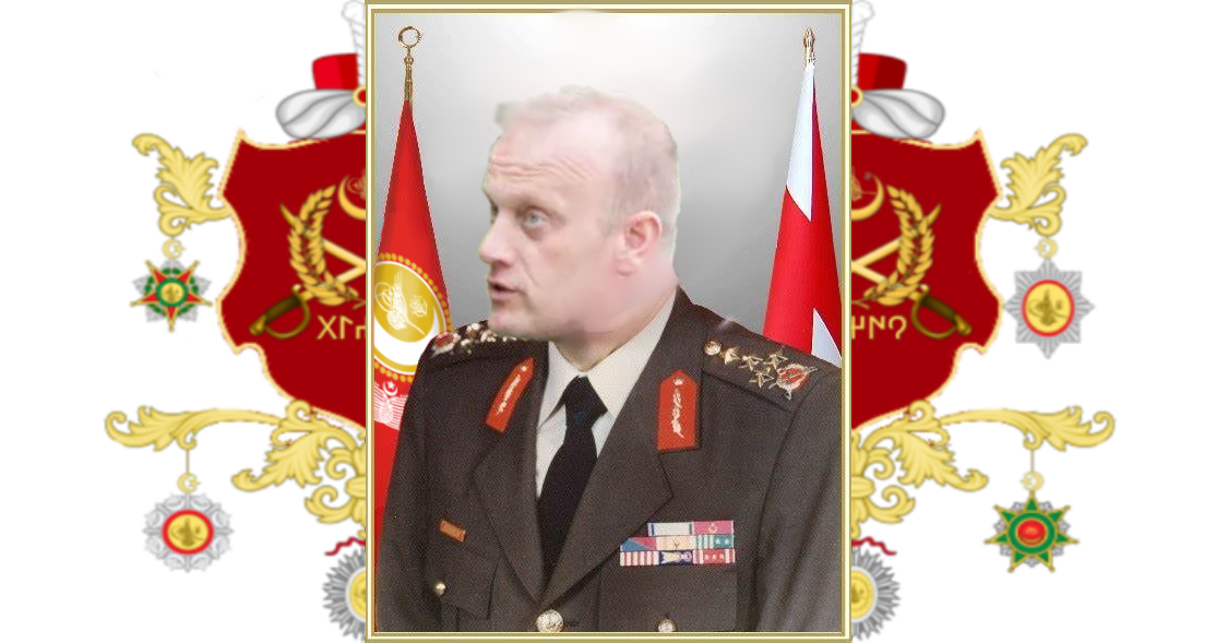 Commandant des Forces Armée Yözid : Lucas Kleinman