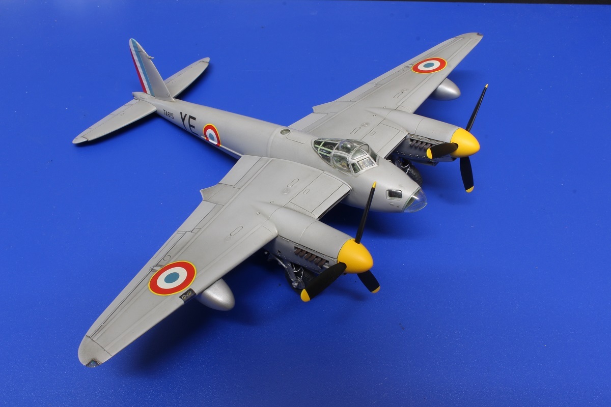 [Airfix] 1/72 - De Havilland Mosquito PR.XVI - L'avion d'Yves Ezanno. Cette fois, il est FINI ! - Page 6 62tj