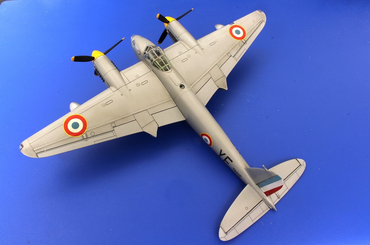 [Airfix] 1/72 - De Havilland Mosquito PR.XVI - L'avion d'Yves Ezanno. Cette fois, il est FINI ! - Page 6 Gbds