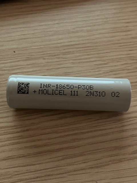 Molicel P30B - FORUM-ECIGARETTE  Le repaire des vapoteurs