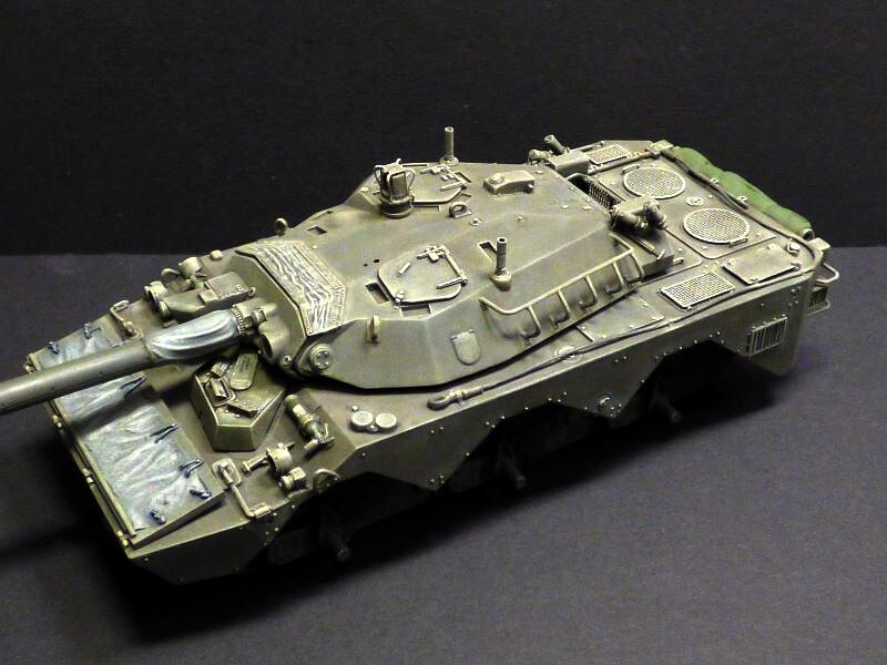 AMX 10 RCR - 1/35 - TIGER MODEL - Page 5 Fh8b