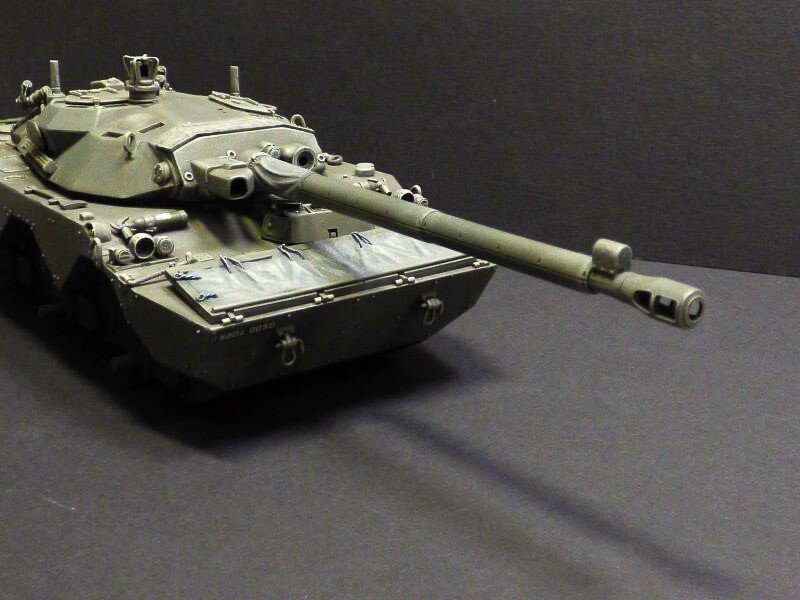 AMX 10 RCR - 1/35 - TIGER MODEL - Page 5 X817