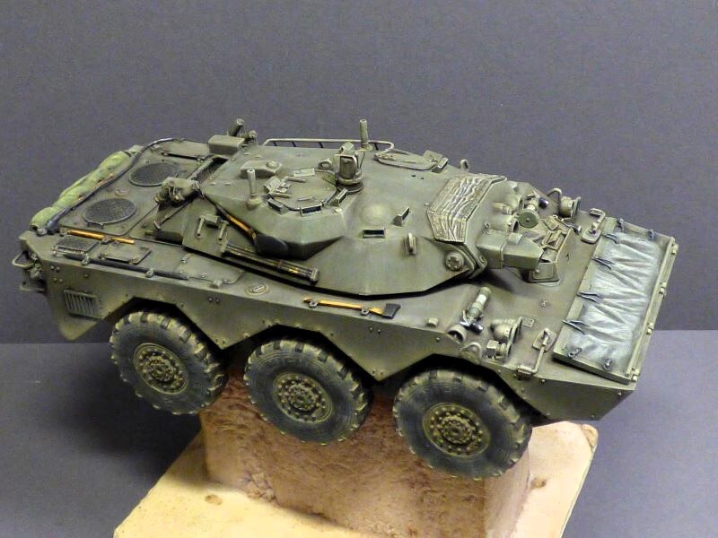 AMX 10 RCR - 1/35 - TIGER MODEL - Page 6 2xsf