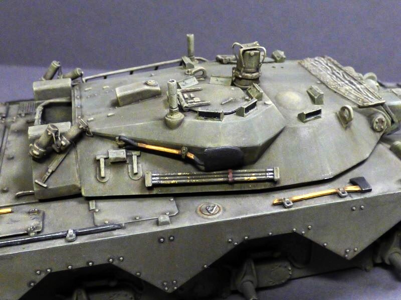 AMX 10 RCR - 1/35 - TIGER MODEL - Page 6 Eo6v