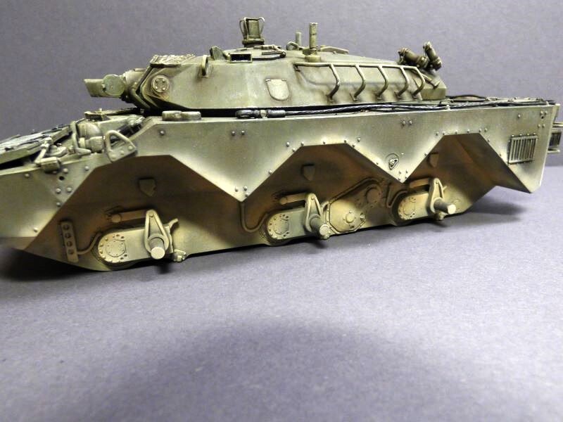 AMX 10 RCR - 1/35 - TIGER MODEL - Page 6 G3ed