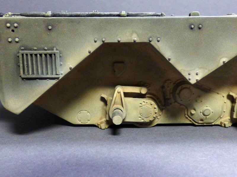 AMX 10 RCR - 1/35 - TIGER MODEL - Page 6 Ky38