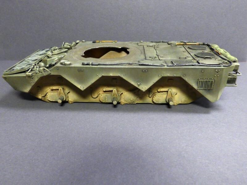 AMX 10 RCR - 1/35 - TIGER MODEL - Page 6 O1yz