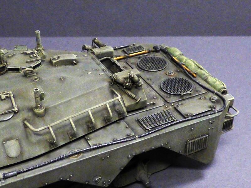 AMX 10 RCR - 1/35 - TIGER MODEL - Page 6 Vh3h