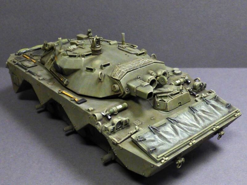 AMX 10 RCR - 1/35 - TIGER MODEL - Page 6 Vylp