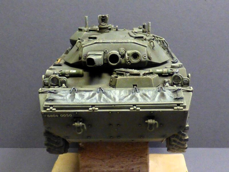 AMX 10 RCR - 1/35 - TIGER MODEL - Page 6 Xj2s