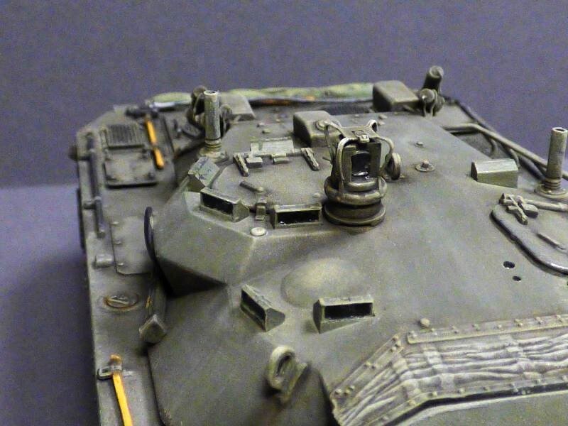 AMX 10 RCR - 1/35 - TIGER MODEL - Page 6 Y5i0