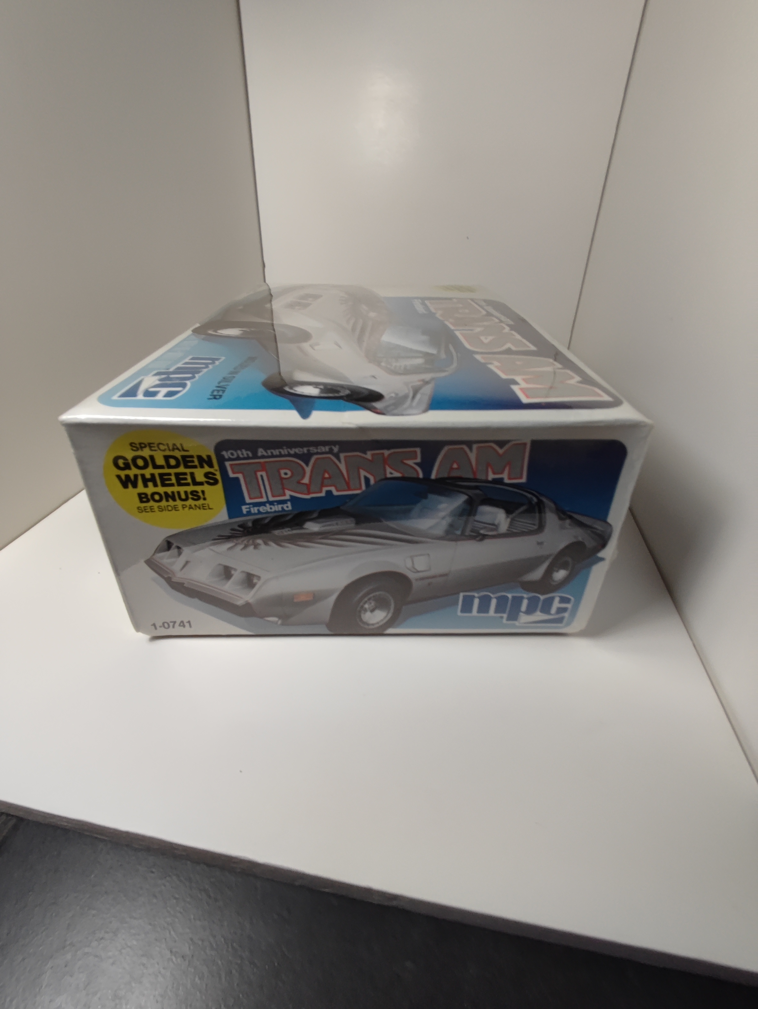 Pontiac TRANS AM 10th anniversary de 1979 de chez mpc au1/25 0wst