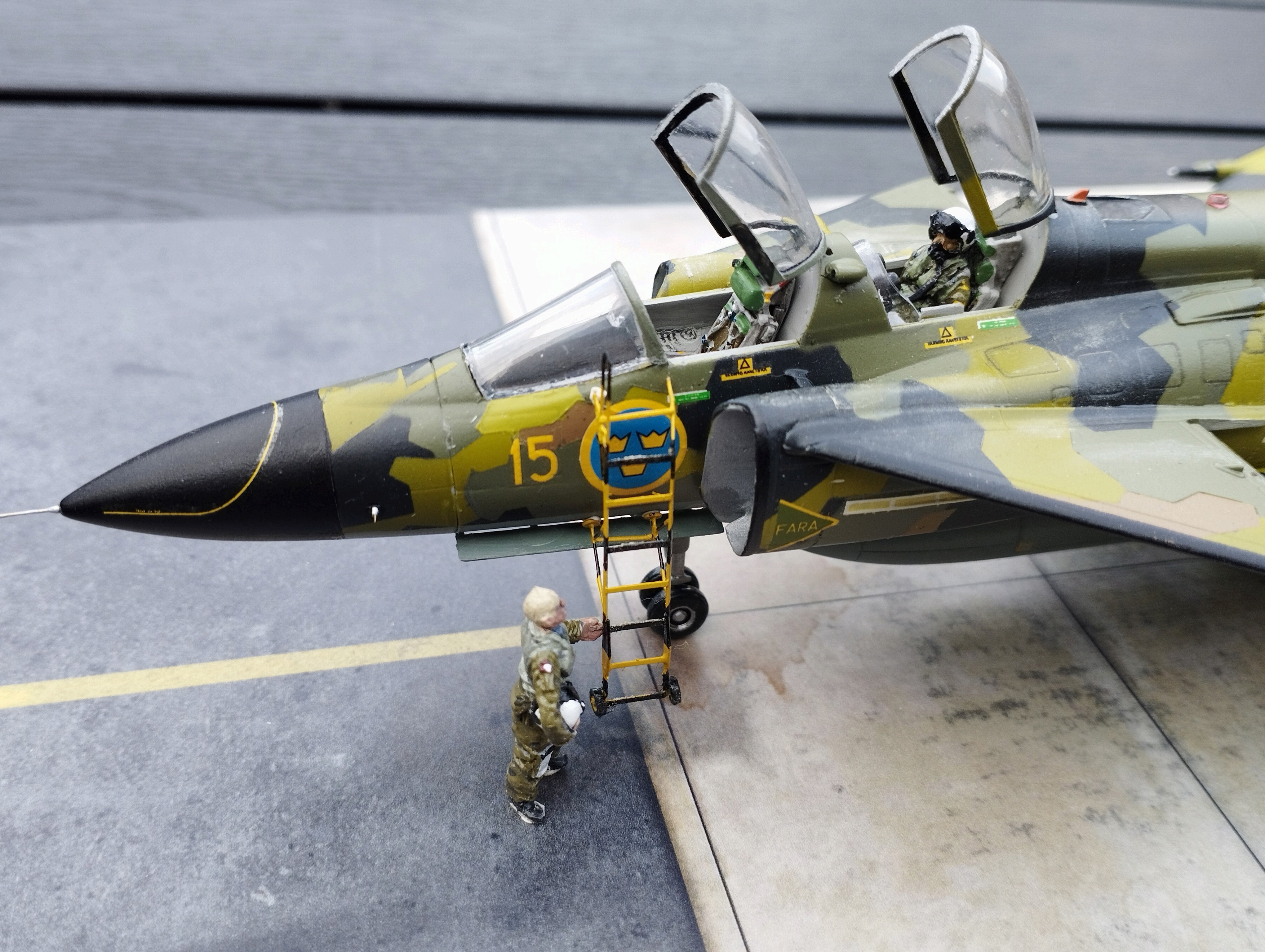 [ Special Hobby ] Saab SK-37 Viggen biplace-----------------FINI---------------- - Page 2 1bs1