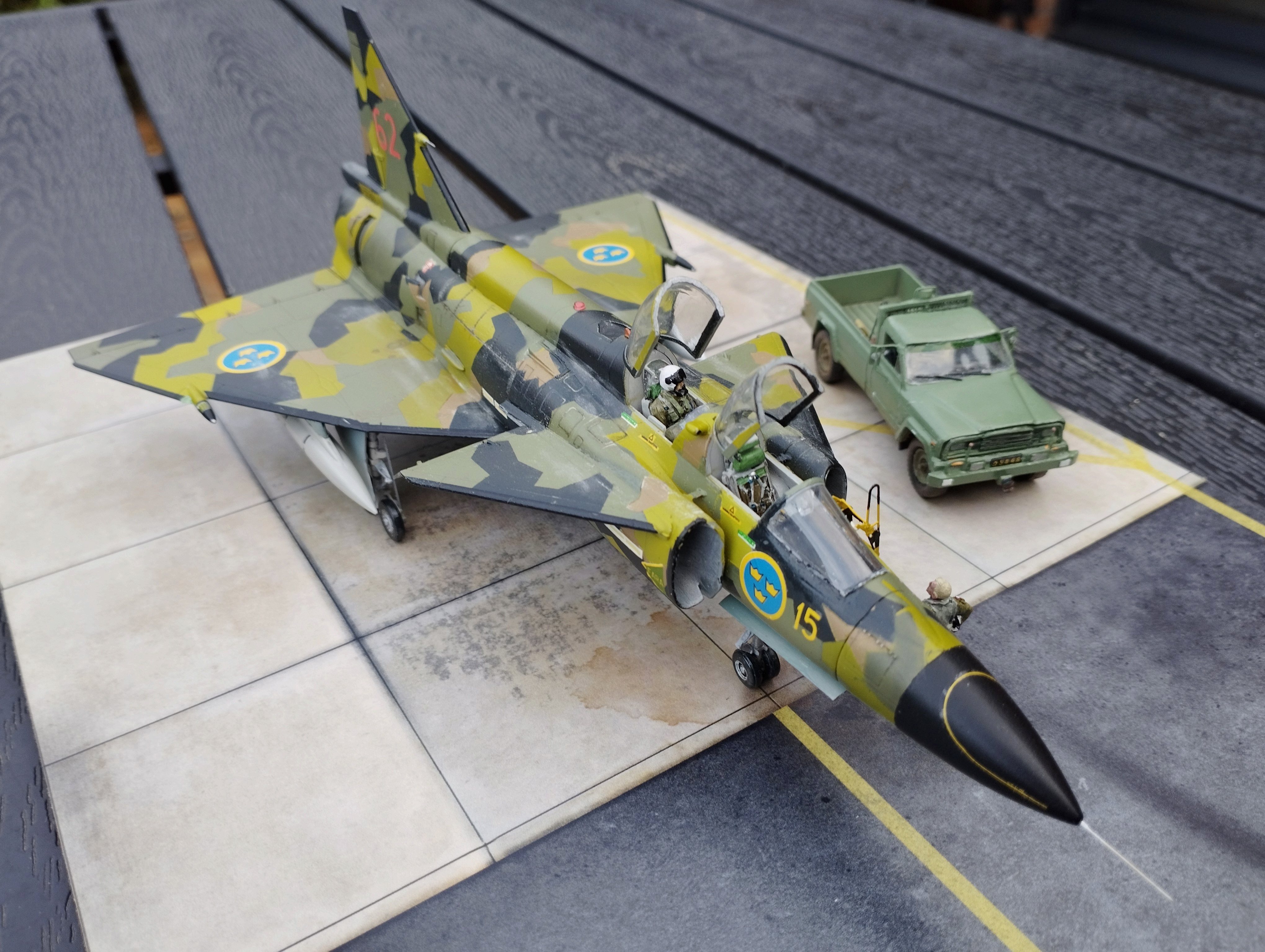 [ Special Hobby ] Saab SK-37 Viggen biplace-----------------FINI---------------- - Page 2 7abe