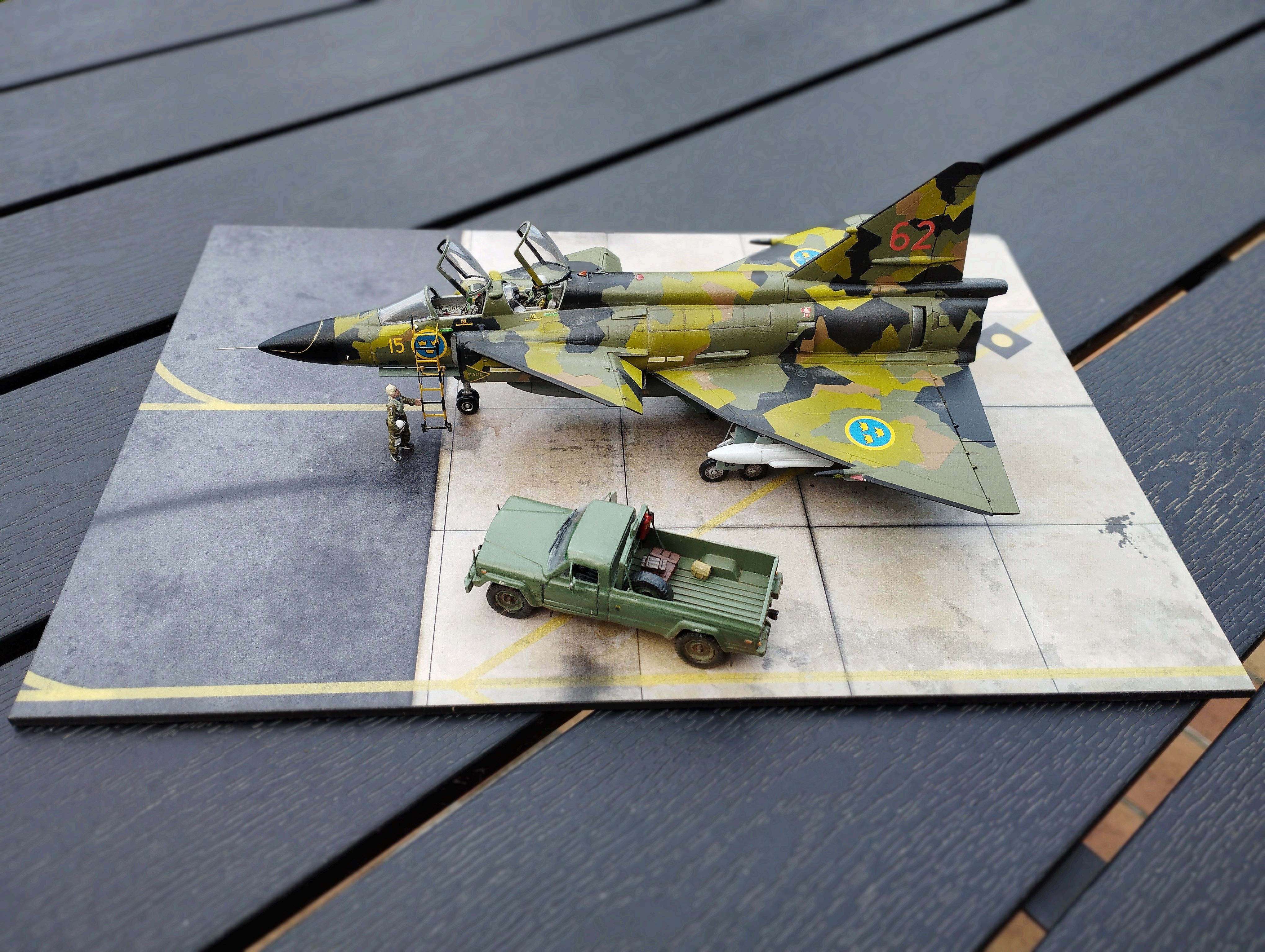 [ Special Hobby ] Saab SK-37 Viggen biplace-----------------FINI---------------- - Page 2 A4gj