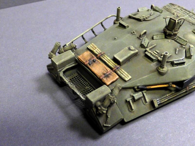 AMX 10 RCR - 1/35 - TIGER MODEL - Page 7 P6st