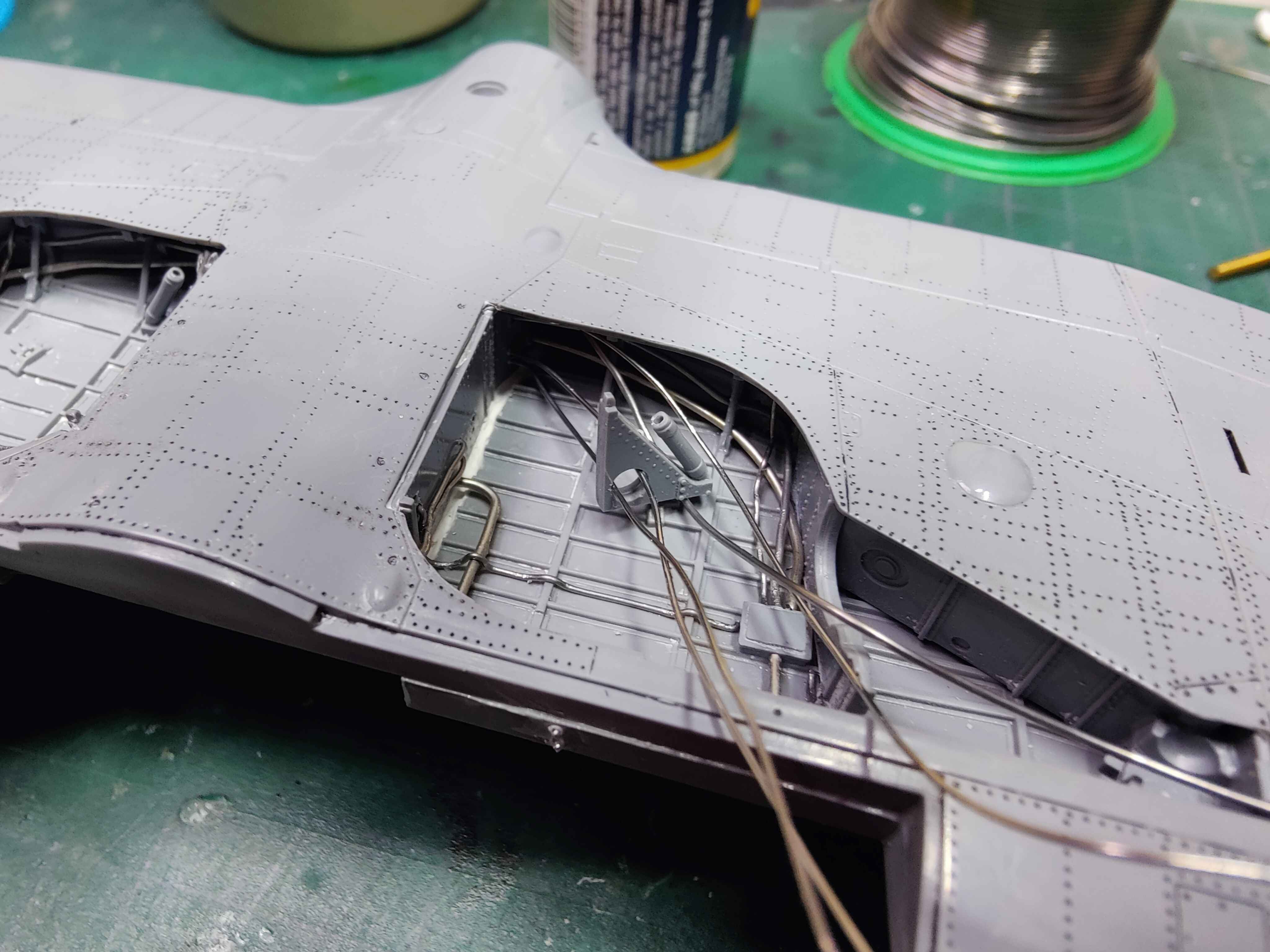 [Special Hobby] 1/32 - Hawker Tempest Mk.V “Hi-Tech” - P.CLOSTERMANN mais pas le JF-E !!! - Page 4 5r8l