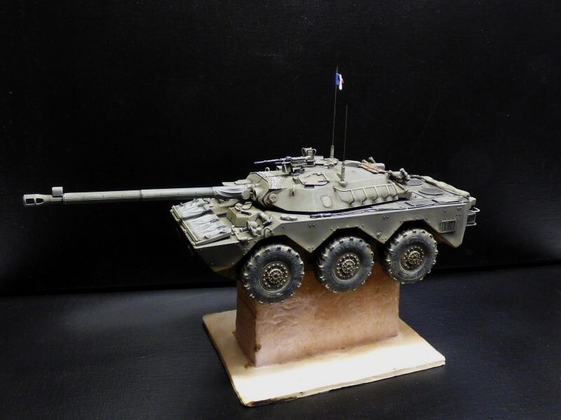 AMX 10 RCR - 1/35 - TIGER MODEL - Page 7 6hcc